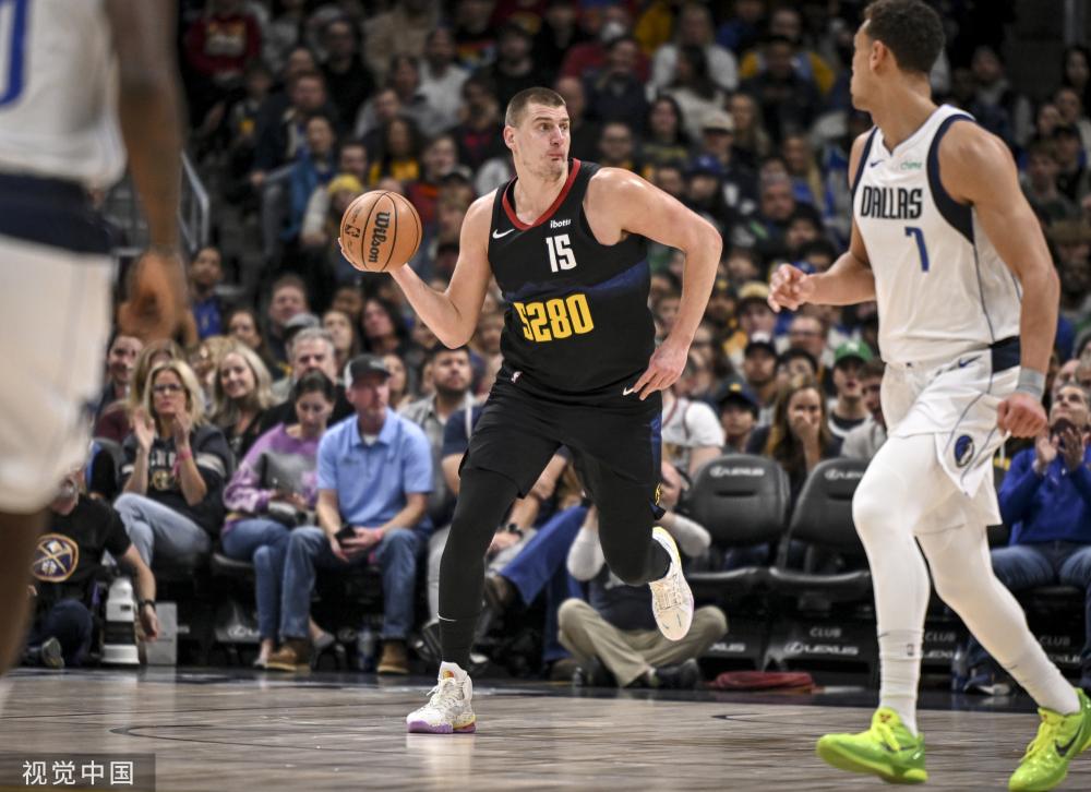 能展现出令 能展现出令