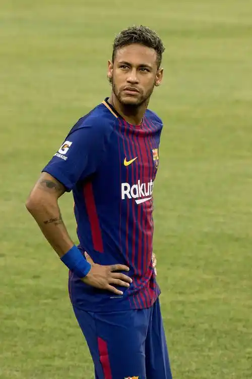 是否要突出 是否要突出